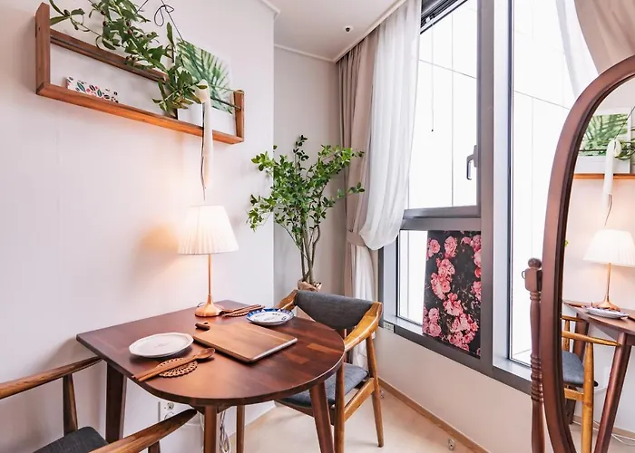 Centralviewsuite Residence, Myeong-dong Сеул