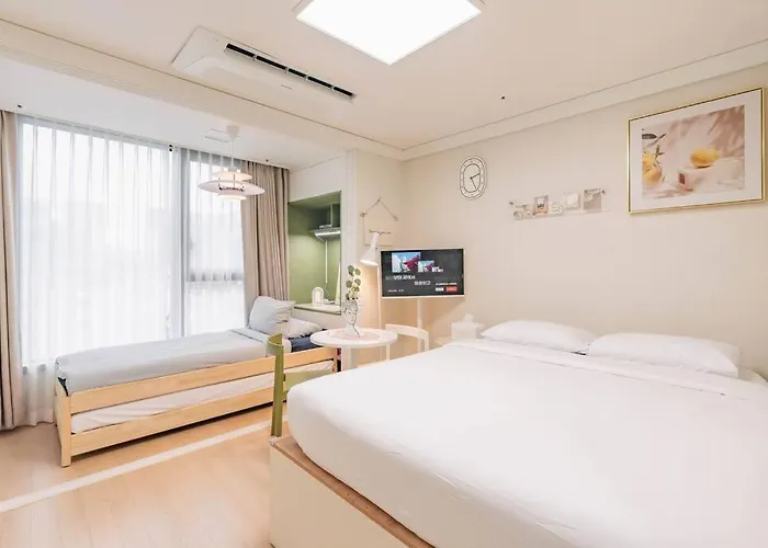 Centralviewsuite Residence, Myeong-dong Апартаменты Сеул